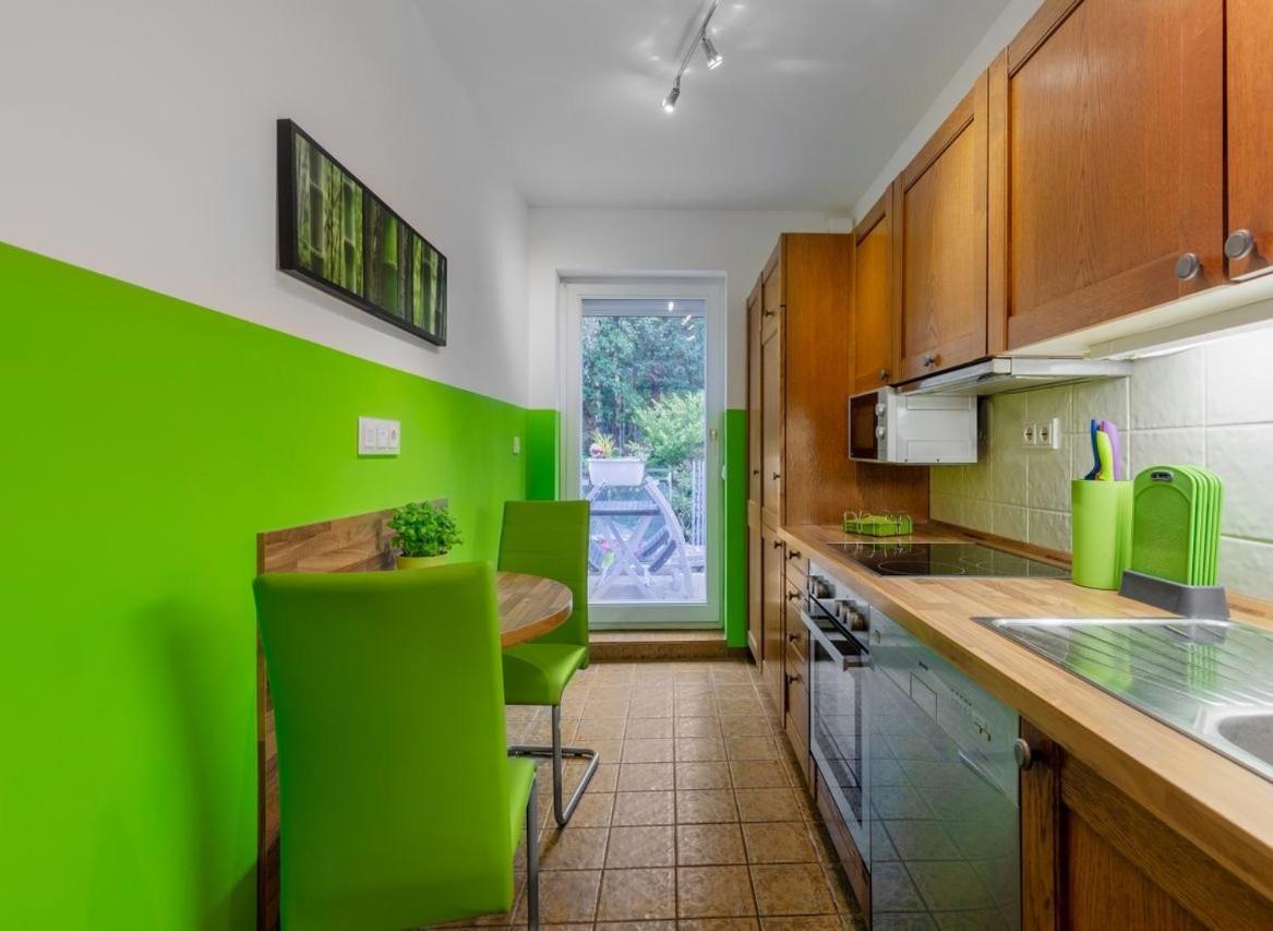 Modernes Apartment In Schoener Lage Düsseldorf Eksteriør bilde
