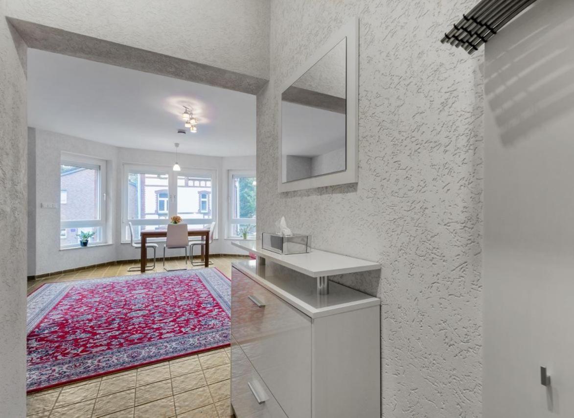 Modernes Apartment In Schoener Lage Düsseldorf Eksteriør bilde