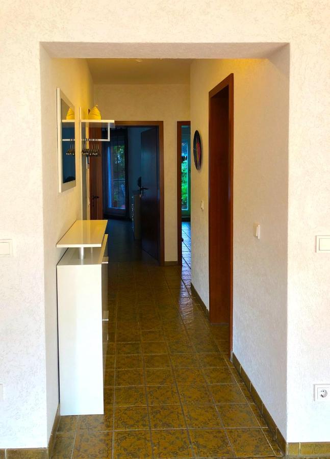 Modernes Apartment In Schoener Lage Düsseldorf Eksteriør bilde